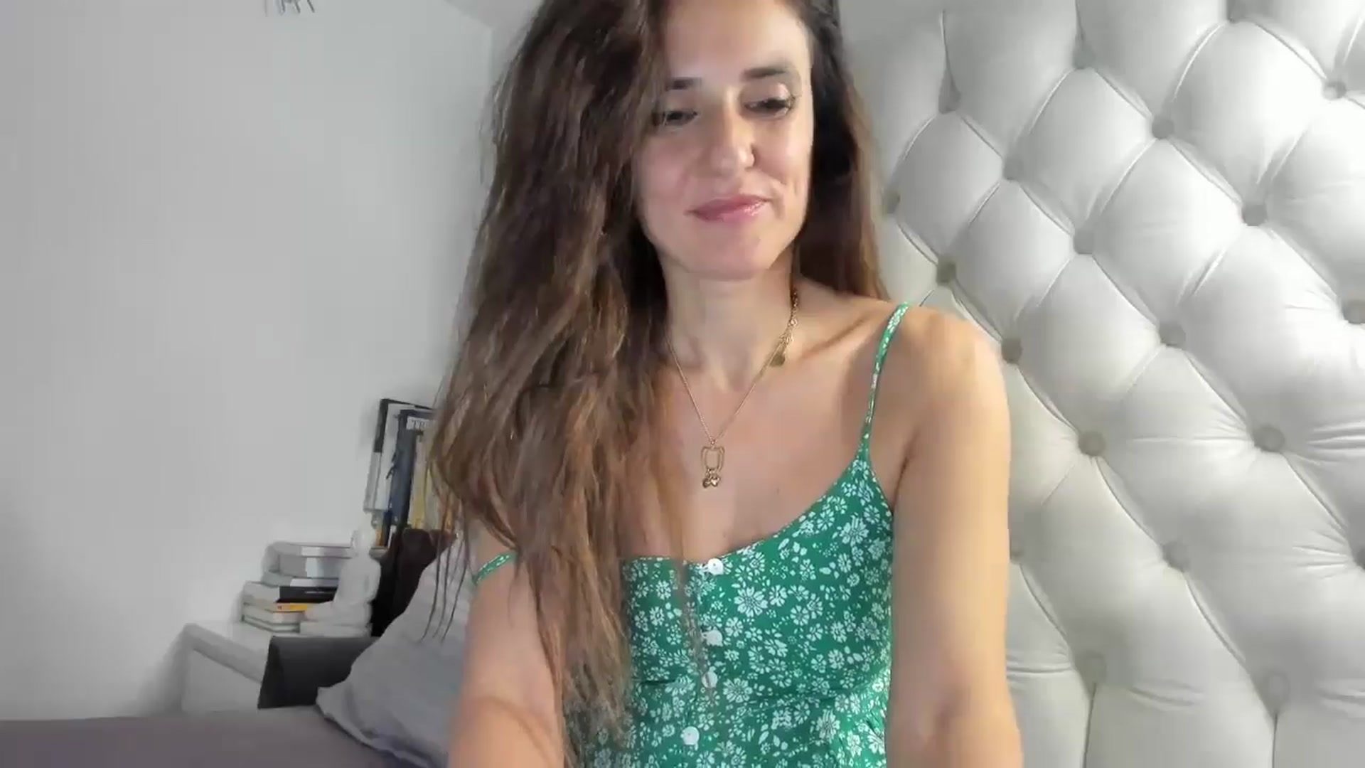 Gallery image thumbnail from DANIELLE's myfreecams stream on, 10/19/2024, 08:21 image 7 of 20