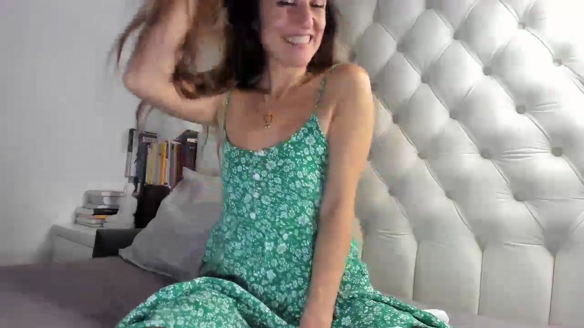Gallery image thumbnail from DANIELLE's myfreecams stream on, 10/19/2024, 08:21 image 6 of 20