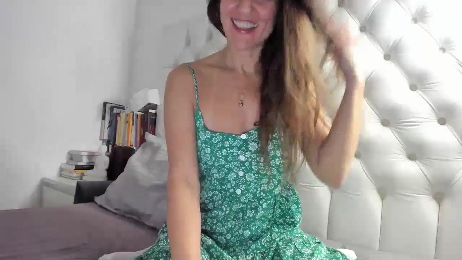 Gallery image thumbnail from DANIELLE's myfreecams stream on, 10/19/2024, 08:21 image 5 of 20