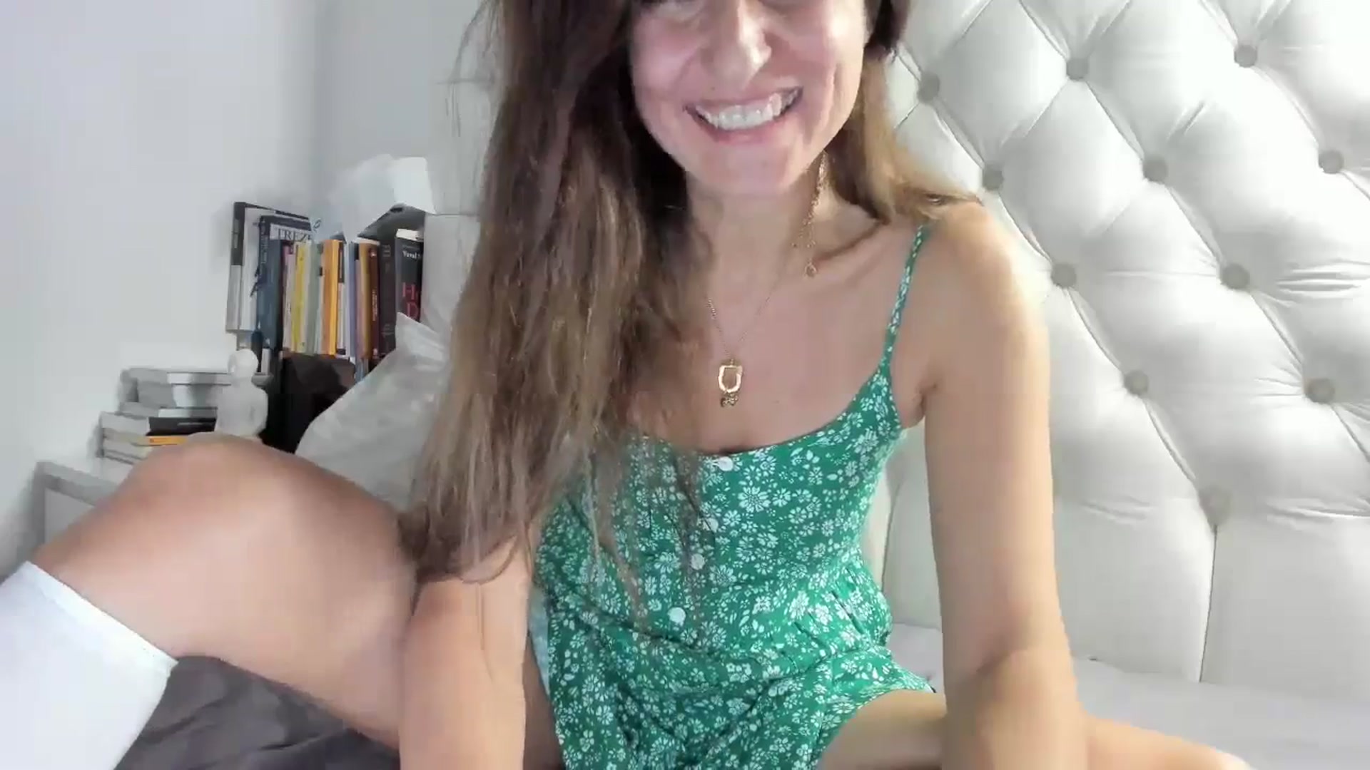 Gallery image thumbnail from DANIELLE's myfreecams stream on, 10/19/2024, 08:21 image 19 of 20
