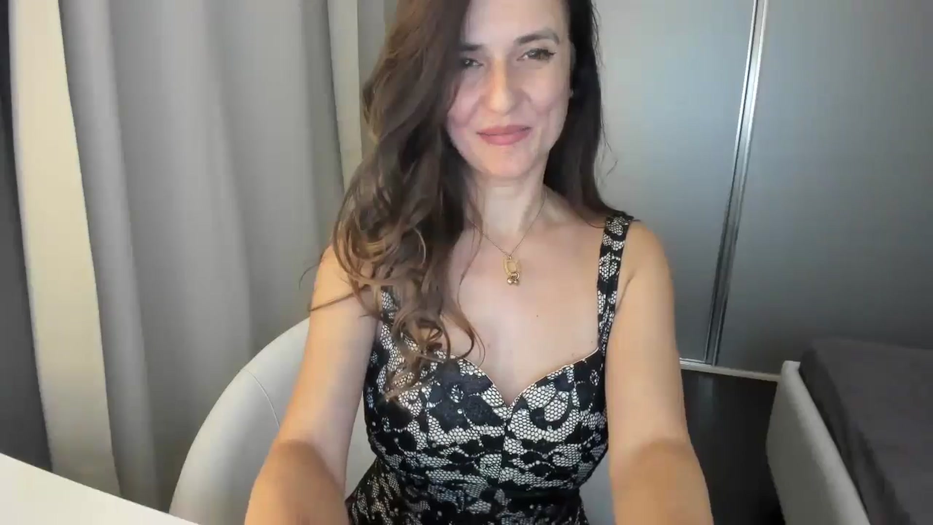 Gallery image thumbnail from DANIELLE's myfreecams stream on, 10/22/2024, 02:05 image 17 of 20