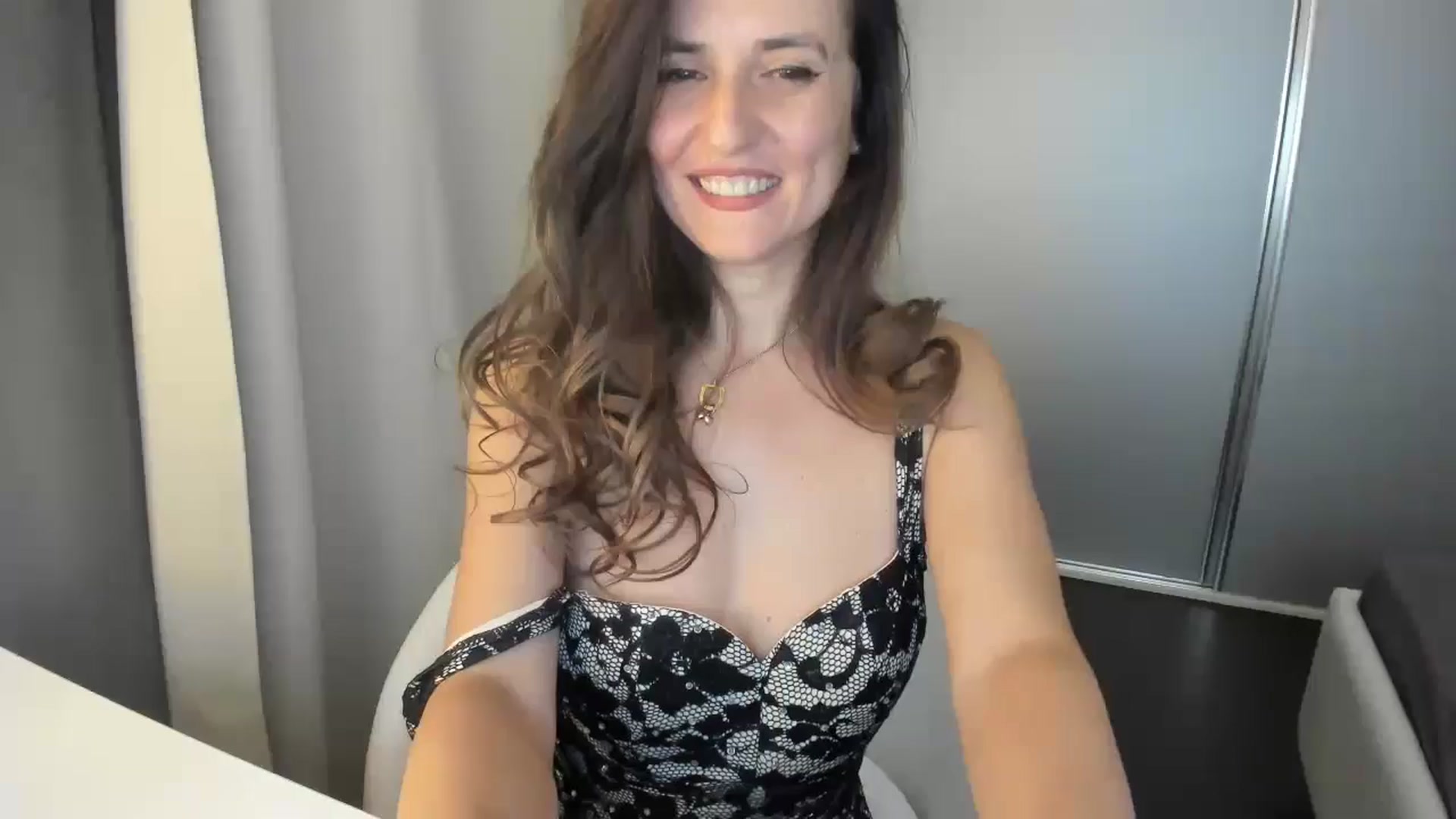 Gallery image thumbnail from DANIELLE's myfreecams stream on, 10/22/2024, 02:05 image 9 of 20