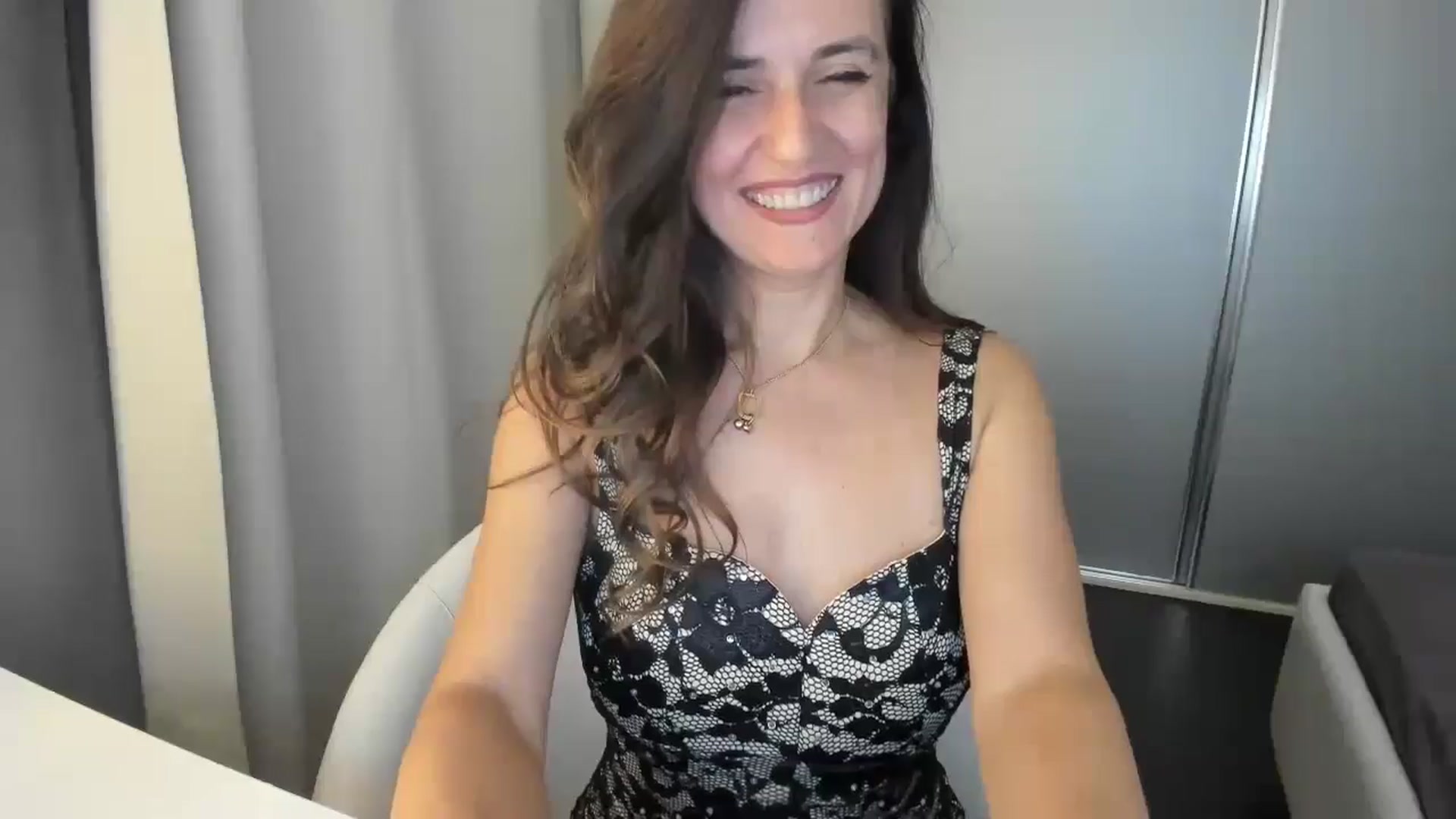 Gallery image thumbnail from DANIELLE's myfreecams stream on, 10/22/2024, 02:05 image 15 of 20
