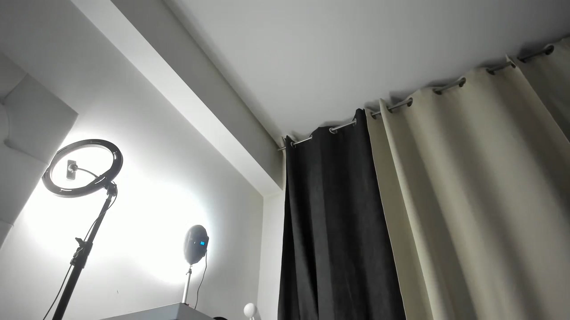Gallery image thumbnail from DANIELLE's myfreecams stream on, 10/24/2024, 04:37 image 17 of 20