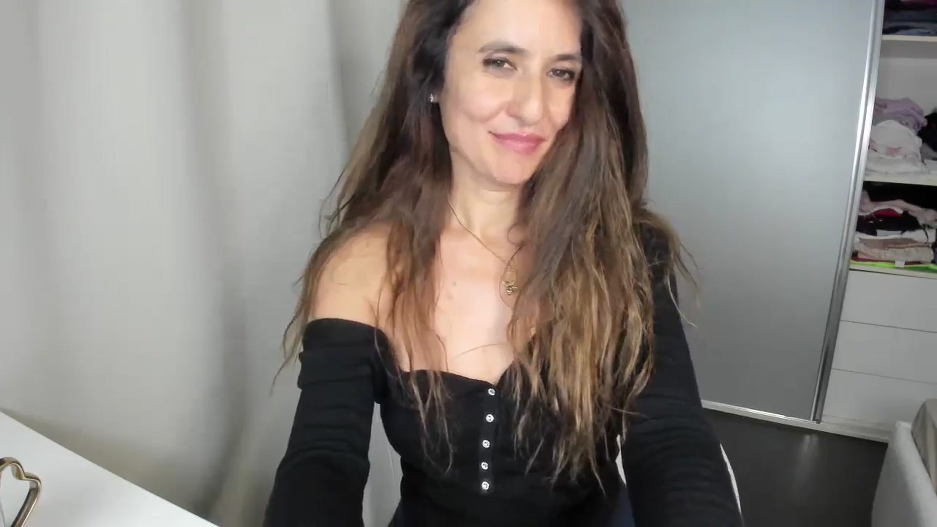 Gallery image thumbnail from DANIELLE's myfreecams stream on, 10/25/2024, 06:09 image 15 of 20