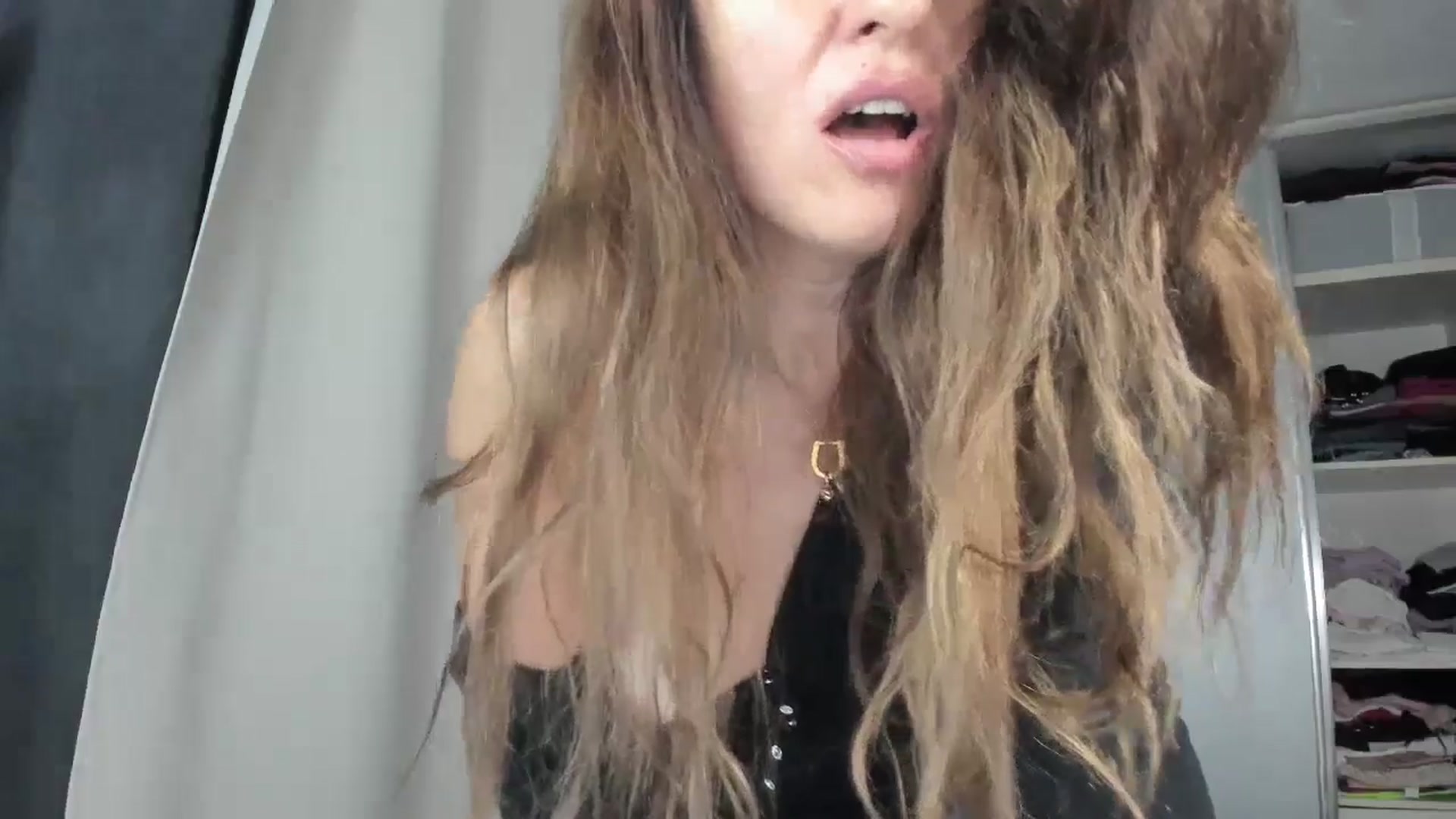 Gallery image thumbnail from DANIELLE's myfreecams stream on, 10/25/2024, 06:09 image 18 of 20
