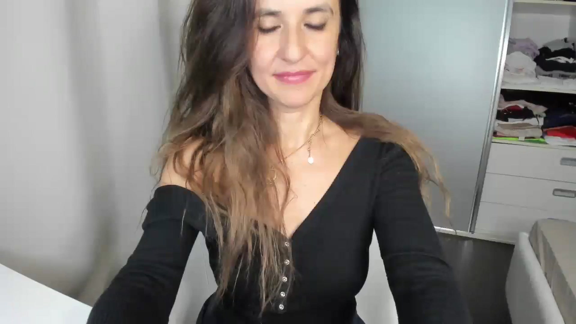 Gallery image thumbnail from DANIELLE's myfreecams stream on, 10/25/2024, 06:09 image 7 of 20