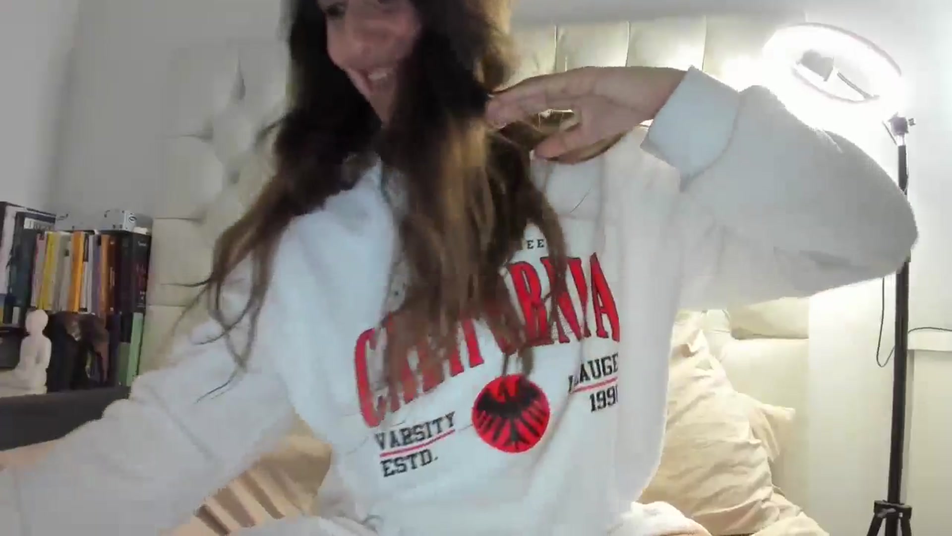 Gallery image thumbnail from DANIELLE's myfreecams stream on, 10/26/2024, 07:41 image 13 of 20