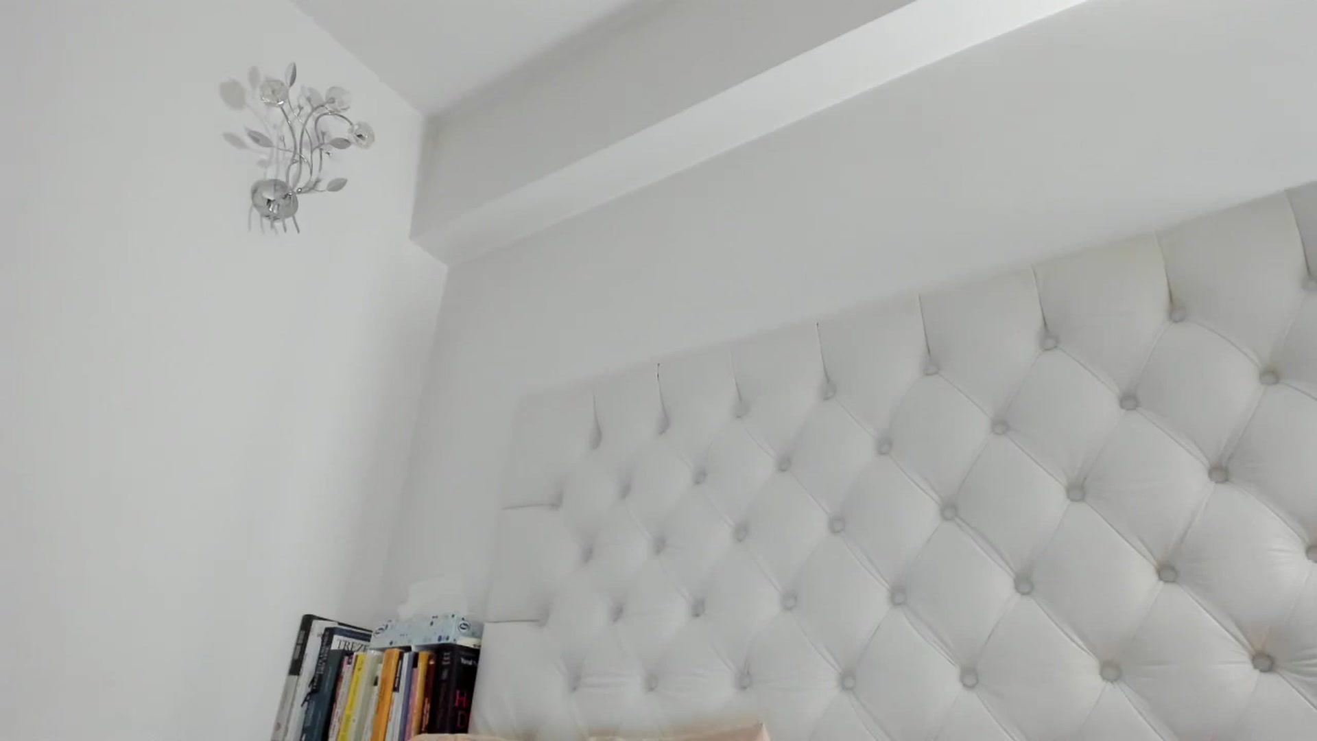 Gallery image thumbnail from DANIELLE's myfreecams stream on, 10/28/2024, 11:19 image 19 of 20