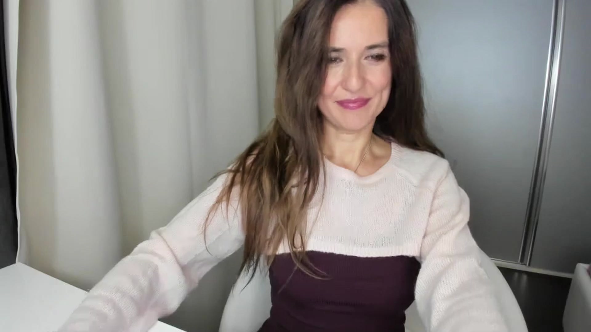 Gallery image thumbnail from DANIELLE's myfreecams stream on, 10/30/2024, 04:13 image 7 of 20