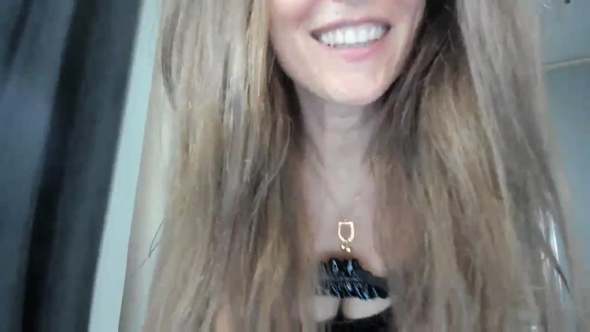 Gallery image thumbnail from DANIELLE's myfreecams stream on, 11/01/2024, 11:46 image 19 of 20