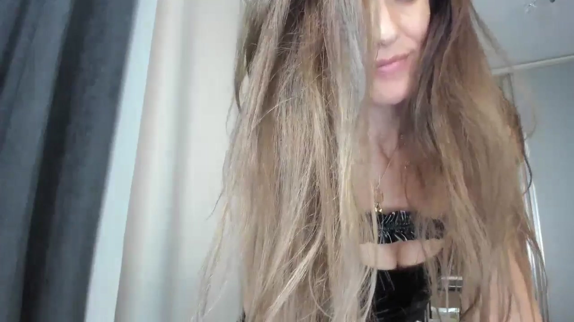 Gallery image thumbnail from DANIELLE's myfreecams stream on, 11/01/2024, 11:46 image 16 of 20