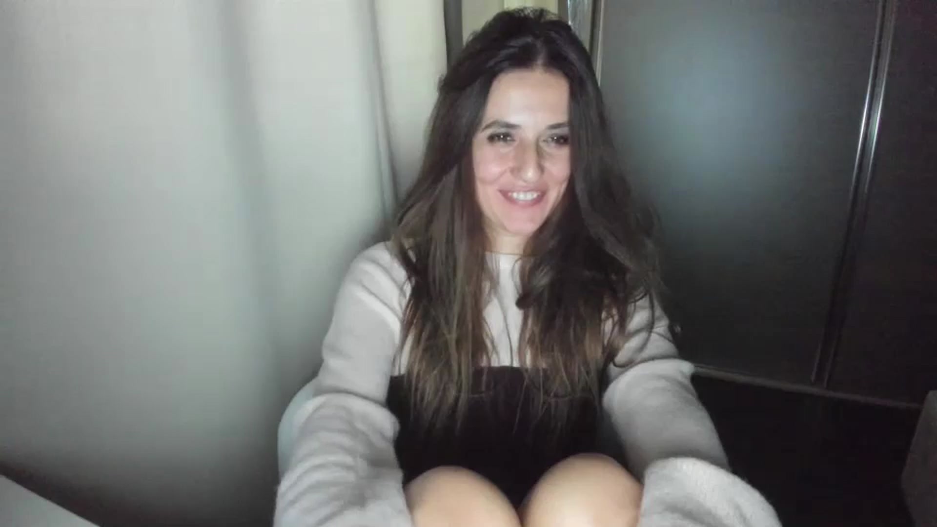 Gallery image thumbnail from DANIELLE's myfreecams stream on, 11/02/2024, 10:16 image 4 of 20