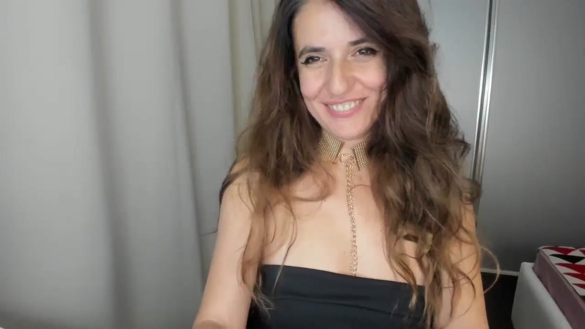 Gallery image thumbnail from DANIELLE's myfreecams stream on, 11/03/2024, 06:22 image 4 of 20