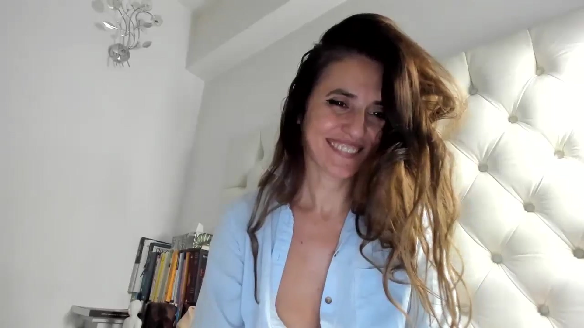 Gallery image thumbnail from DANIELLE's myfreecams stream on, 11/07/2024, 08:00 image 7 of 20