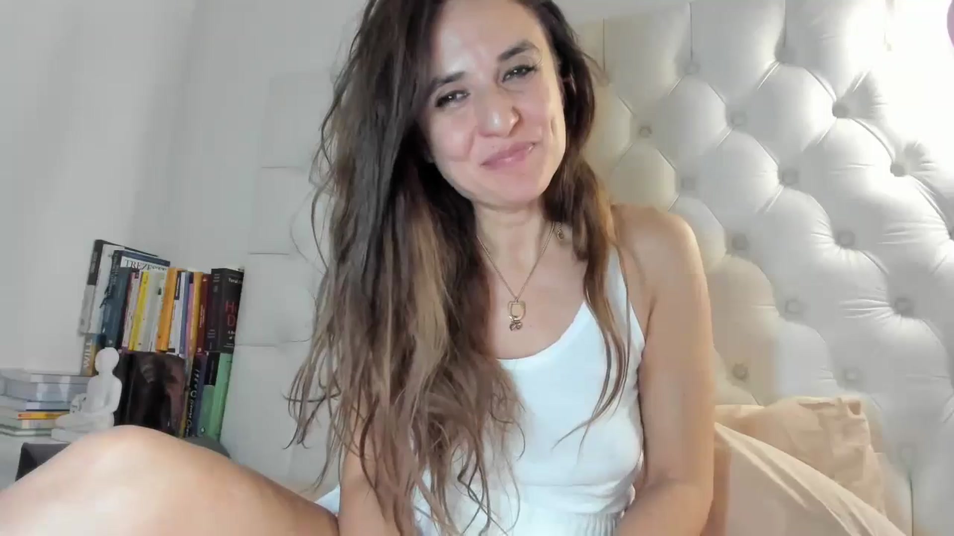 Gallery image thumbnail from DANIELLE's myfreecams stream on, 11/19/2024, 09:00 image 5 of 20