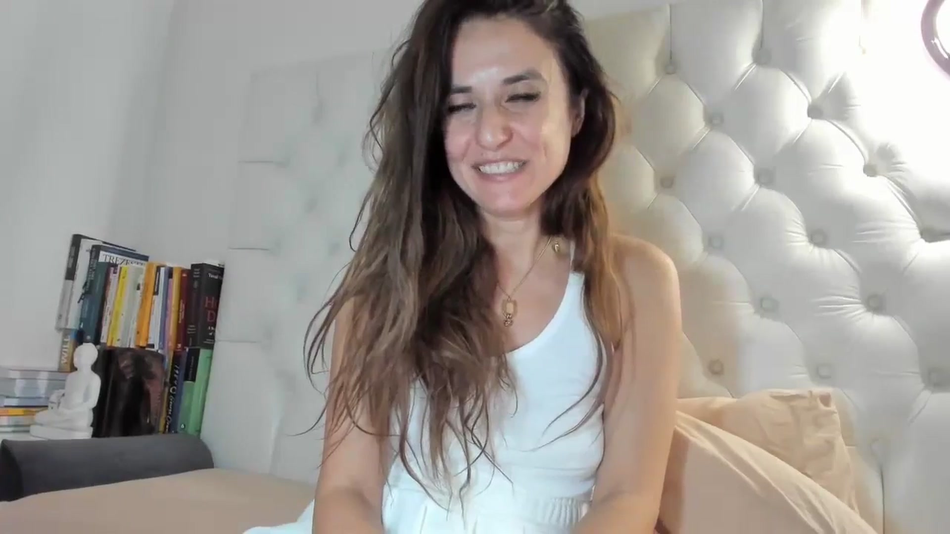 Gallery image thumbnail from DANIELLE's myfreecams stream on, 11/19/2024, 09:00 image 9 of 20