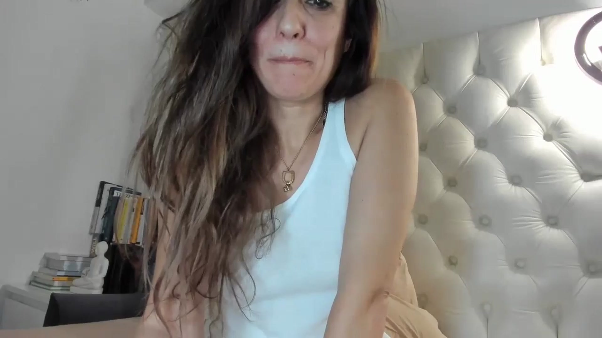 Gallery image thumbnail from DANIELLE's myfreecams stream on, 11/19/2024, 10:49 image 9 of 20