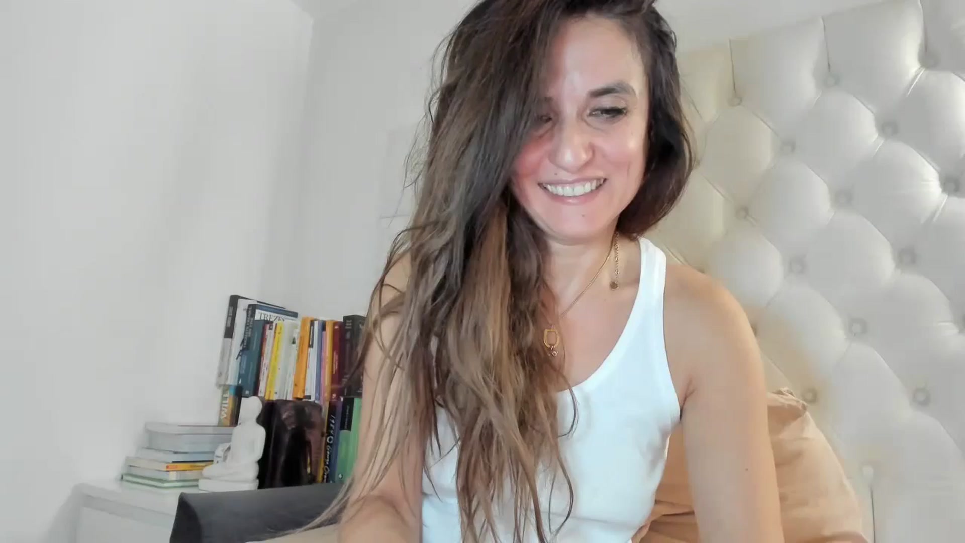 Gallery image thumbnail from DANIELLE's myfreecams stream on, 11/19/2024, 12:21 image 4 of 20