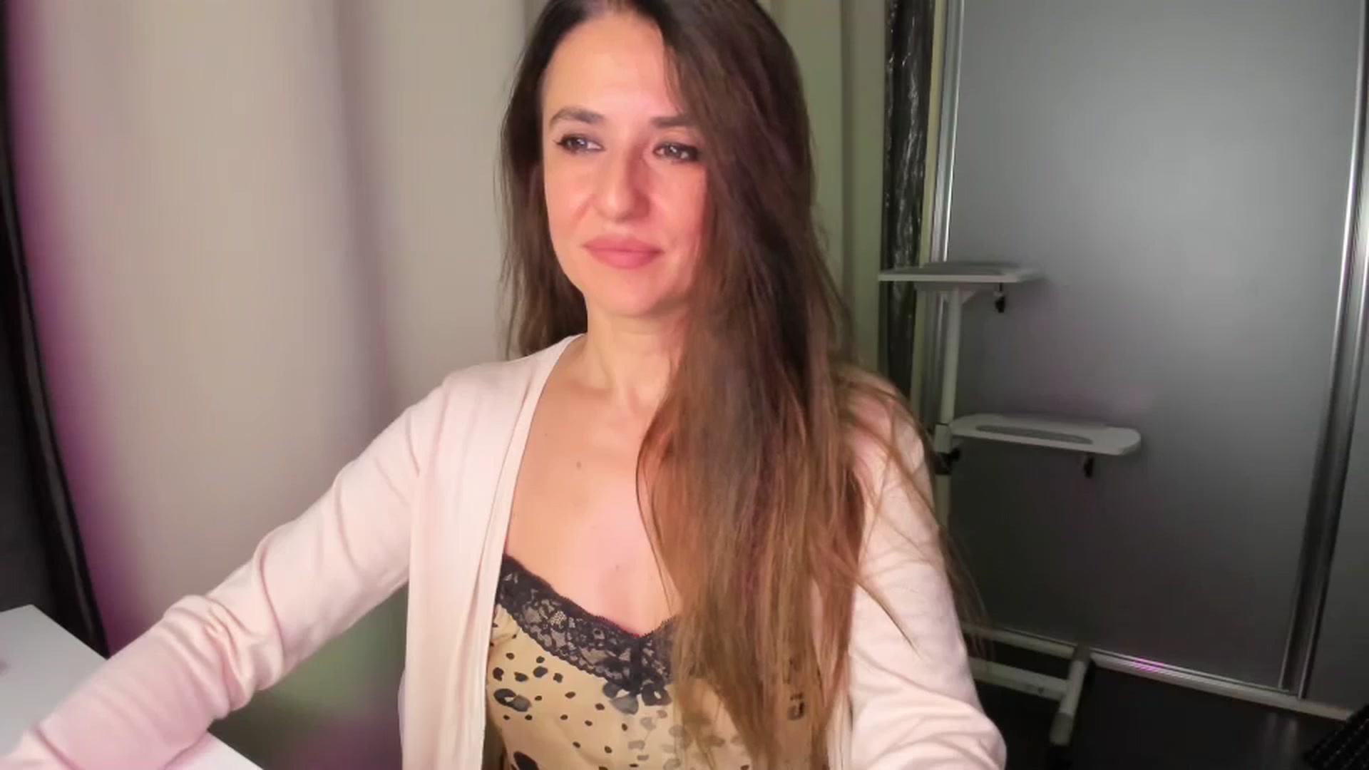 Gallery image thumbnail from DANIELLE's myfreecams stream on, 11/21/2024, 01:50 image 2 of 20