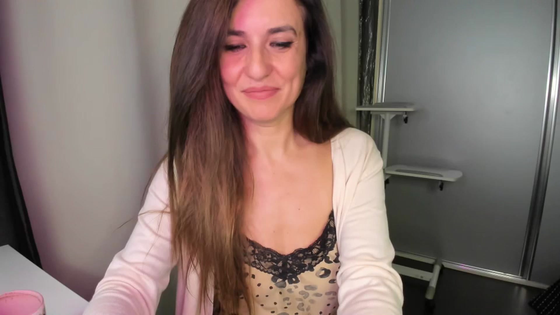 Gallery image thumbnail from DANIELLE's myfreecams stream on, 11/21/2024, 01:50 image 10 of 20
