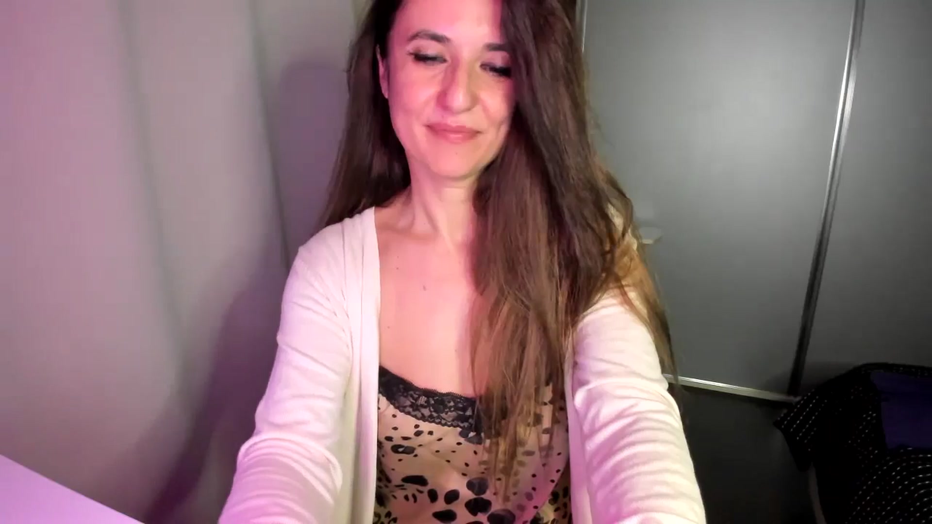 Gallery image thumbnail from DANIELLE's myfreecams stream on, 11/21/2024, 04:17 image 19 of 20