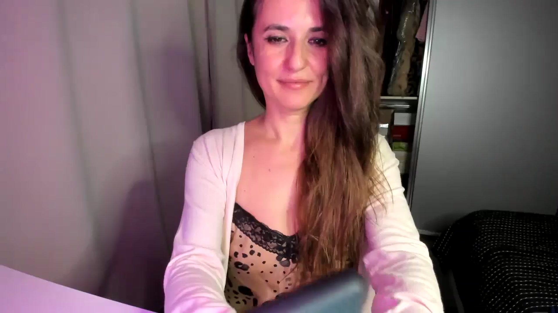 Gallery image thumbnail from DANIELLE's myfreecams stream on, 11/21/2024, 05:15 image 13 of 20