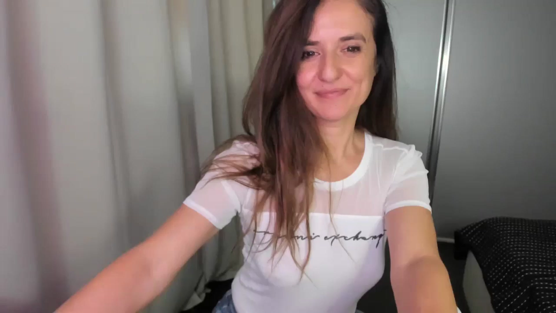 Gallery image thumbnail from DANIELLE's myfreecams stream on, 11/23/2024, 09:33 image 6 of 20