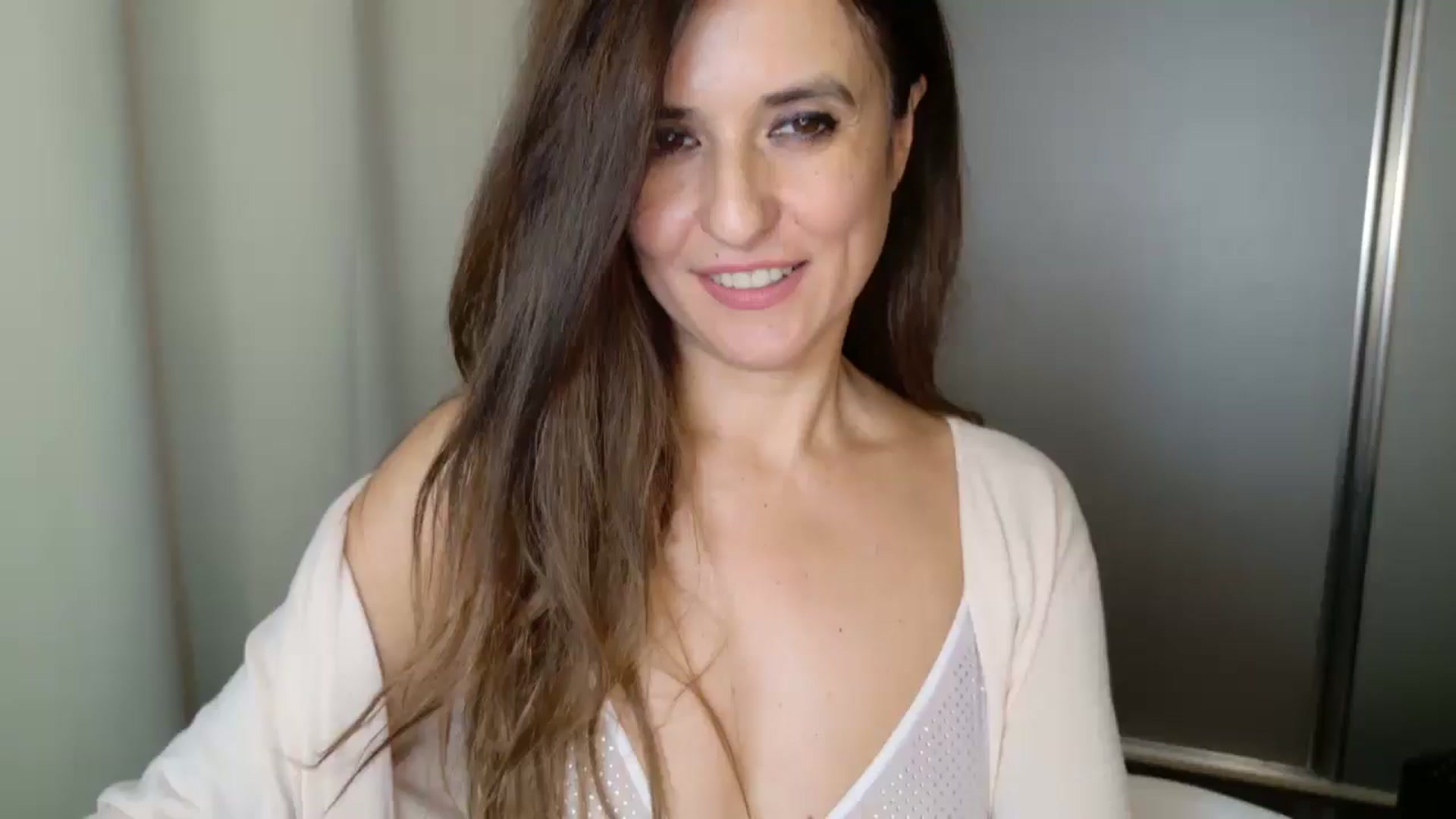Gallery image thumbnail from DANIELLE's myfreecams stream on, 11/24/2024, 07:16 image 17 of 20