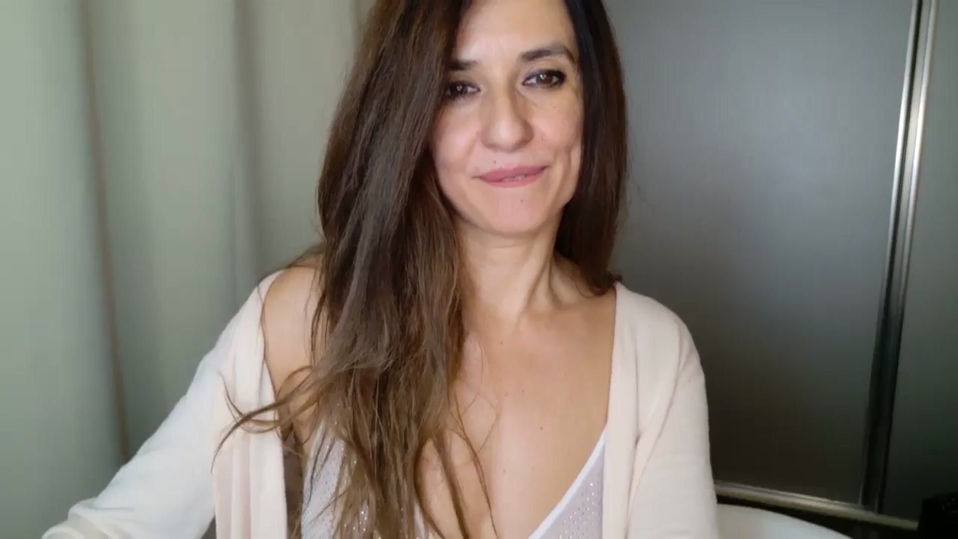 Gallery image thumbnail from DANIELLE's myfreecams stream on, 11/24/2024, 07:16 image 14 of 20