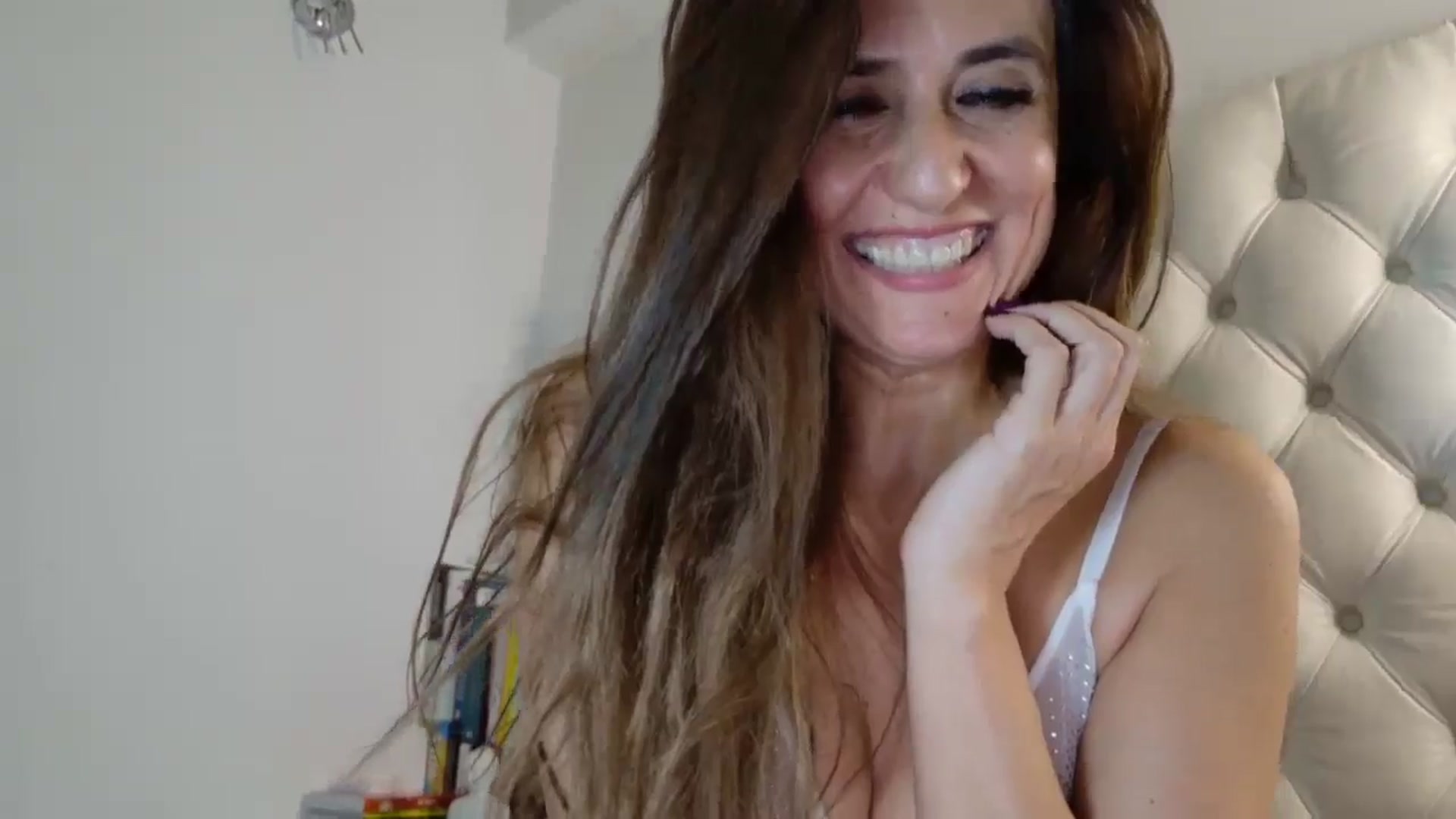 Gallery image thumbnail from DANIELLE's myfreecams stream on, 11/24/2024, 09:09 image 17 of 20
