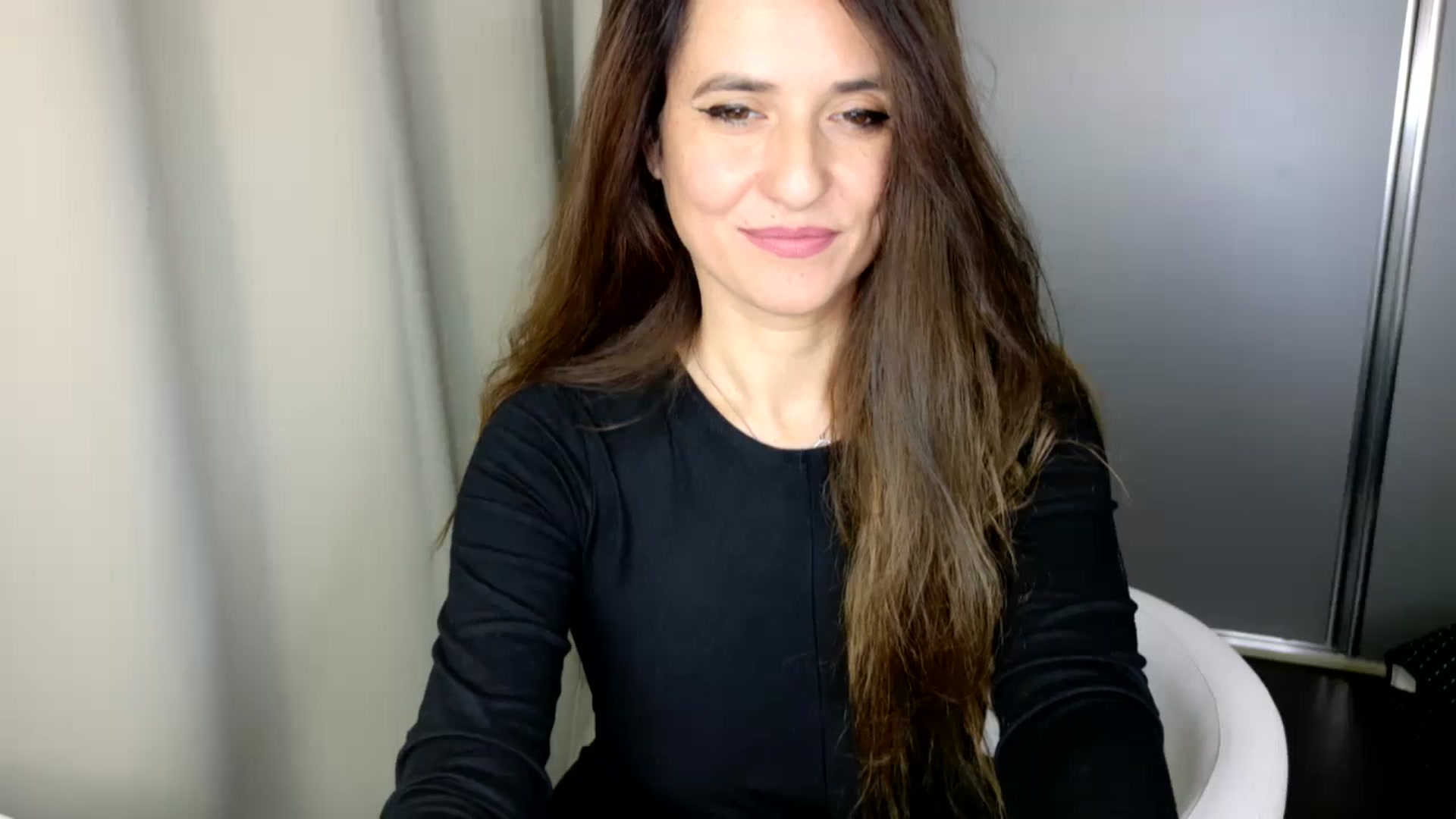 Gallery image thumbnail from DANIELLE's myfreecams stream on, 11/25/2024, 05:04 image 5 of 20