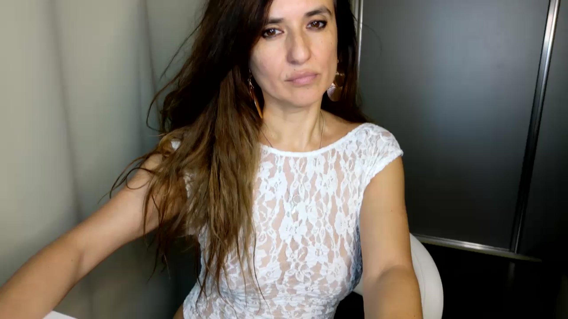 Gallery image thumbnail from DANIELLE's myfreecams stream on, 11/26/2024, 05:59 image 12 of 20