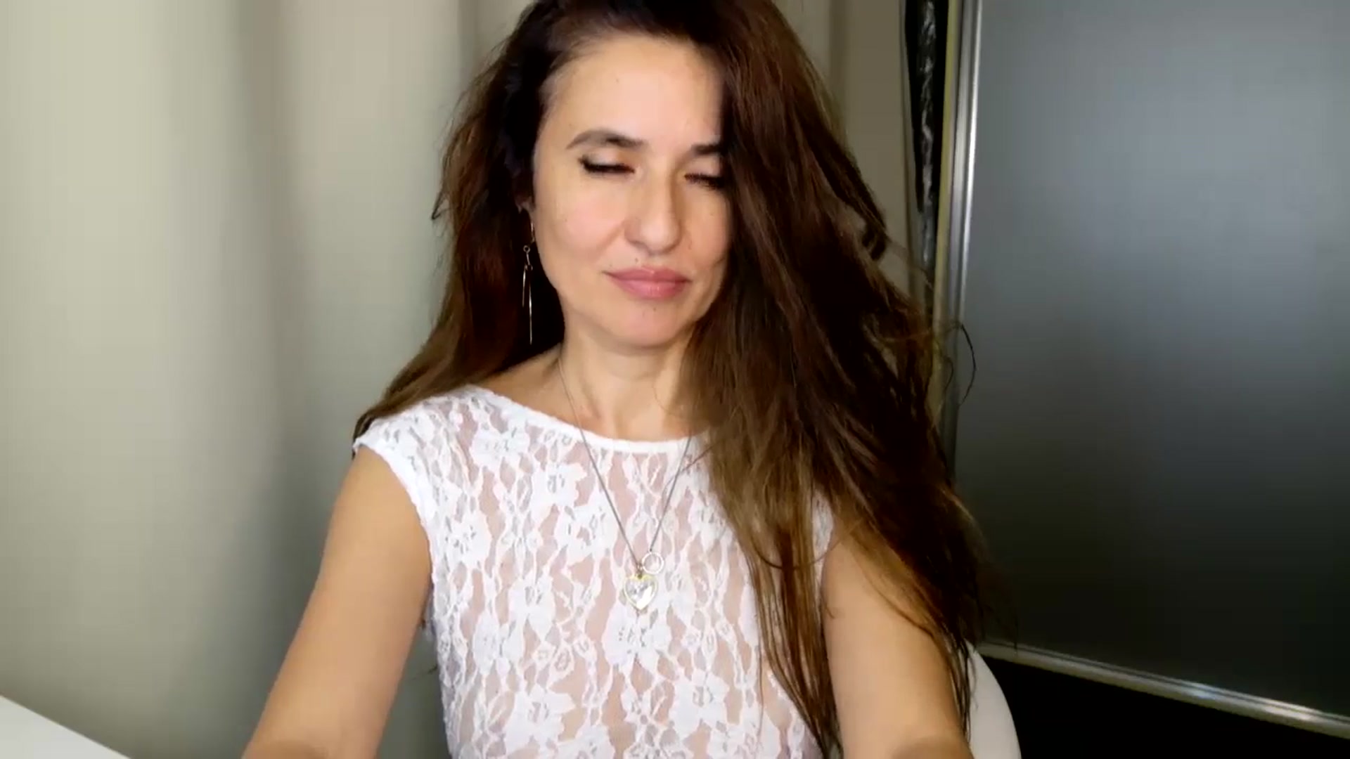 Gallery image thumbnail from DANIELLE's myfreecams stream on, 11/26/2024, 07:07 image 3 of 20