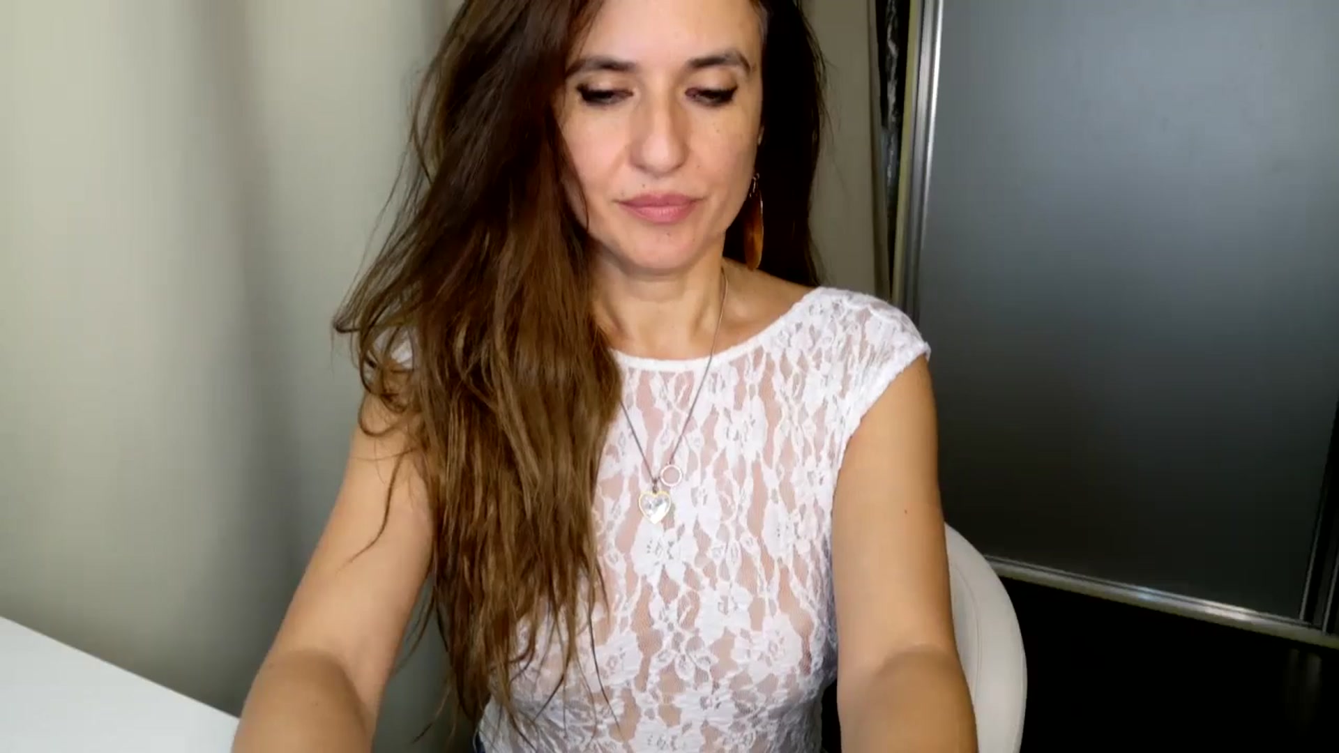 Gallery image thumbnail from DANIELLE's myfreecams stream on, 11/26/2024, 07:07 image 6 of 20