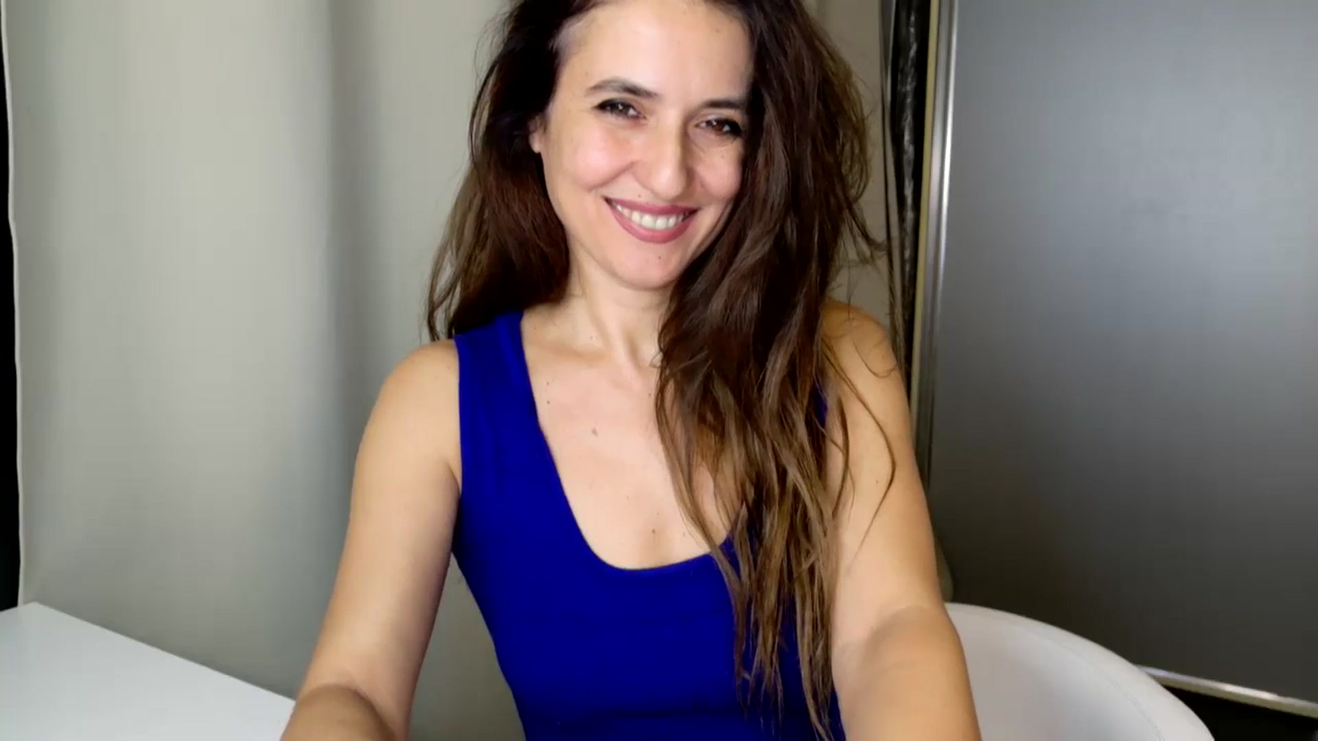 Gallery image thumbnail from DANIELLE's myfreecams stream on, 11/27/2024, 06:30 image 11 of 20