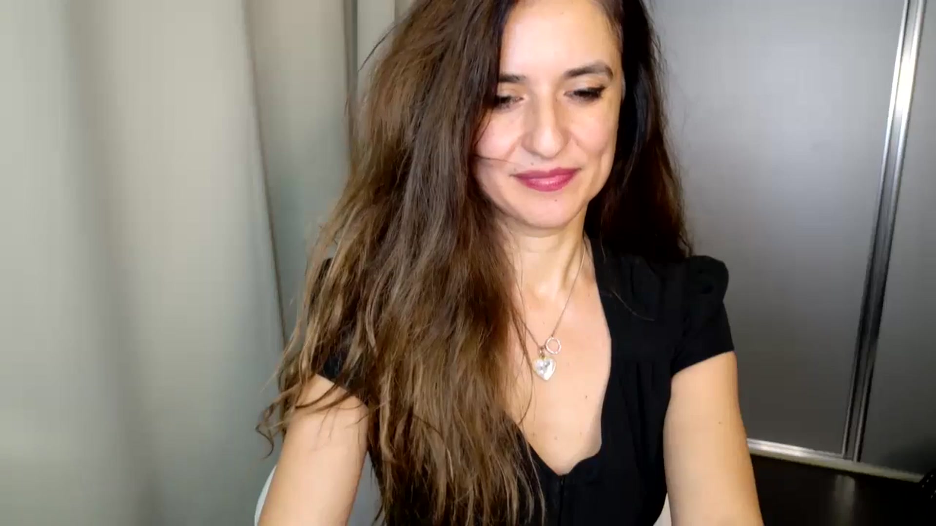 Gallery image thumbnail from DANIELLE's myfreecams stream on, 11/28/2024, 08:00 image 5 of 20