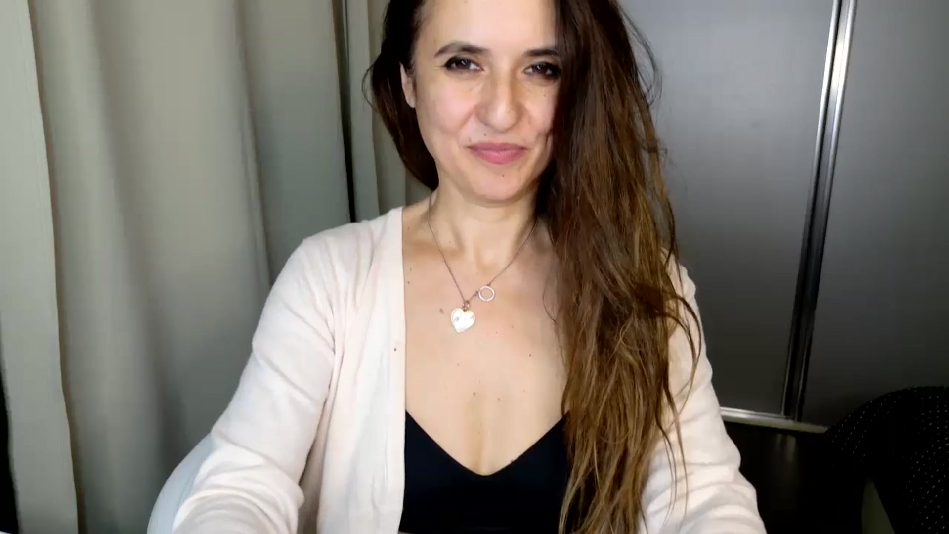 Gallery image thumbnail from DANIELLE's myfreecams stream on, 11/29/2024, 06:36 image 11 of 20