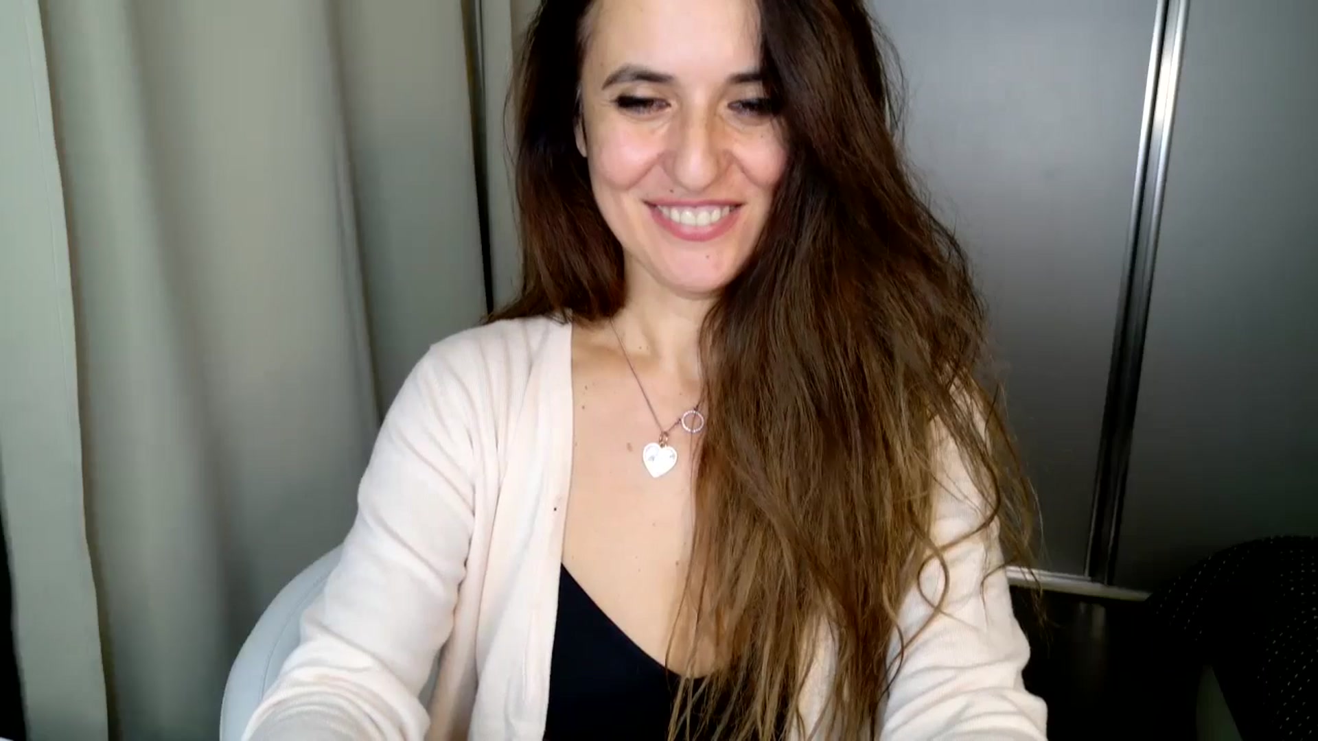 Gallery image thumbnail from DANIELLE's myfreecams stream on, 11/29/2024, 06:36 image 4 of 20
