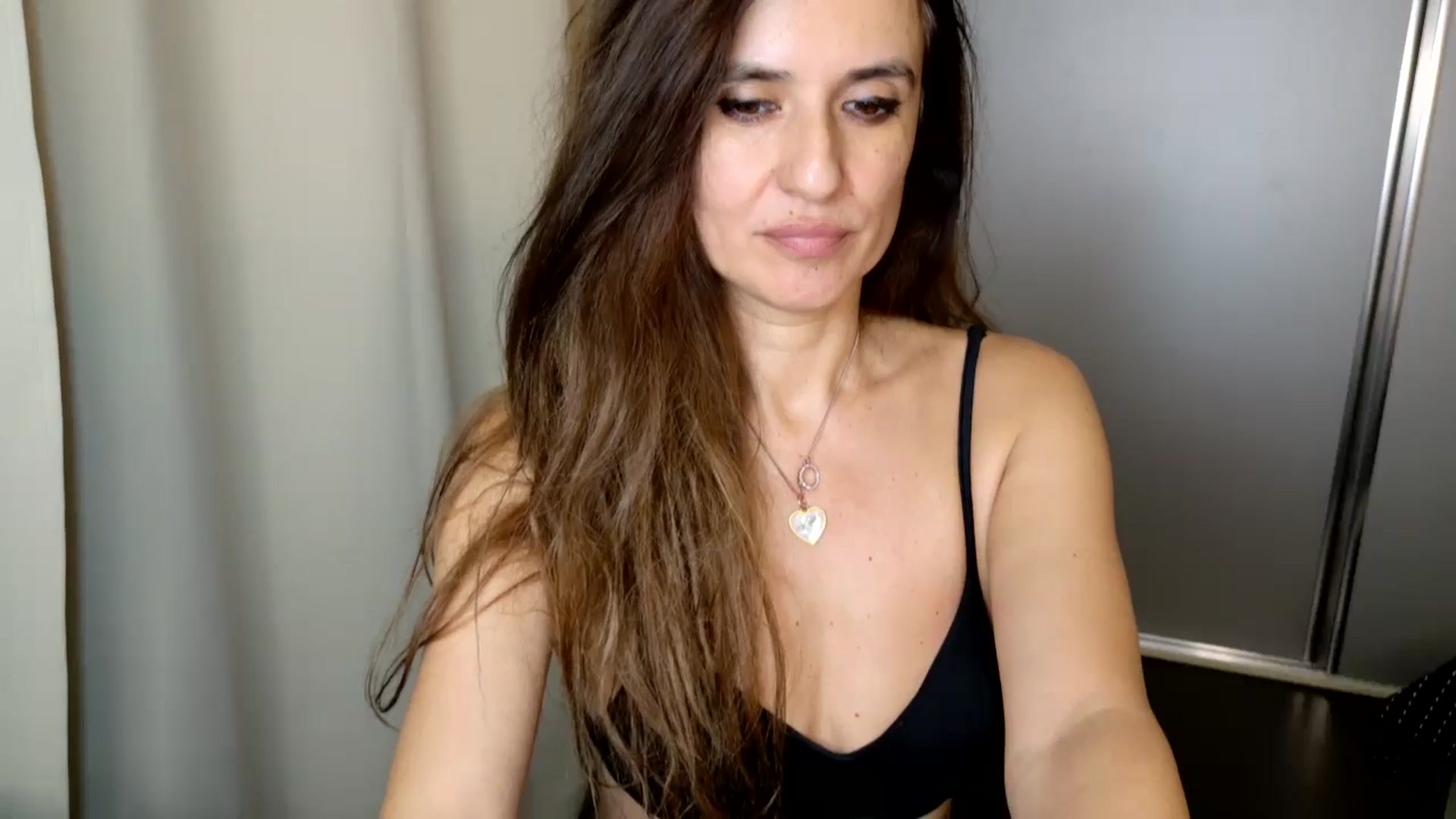 Gallery image thumbnail from DANIELLE's myfreecams stream on, 11/29/2024, 09:21 image 15 of 20