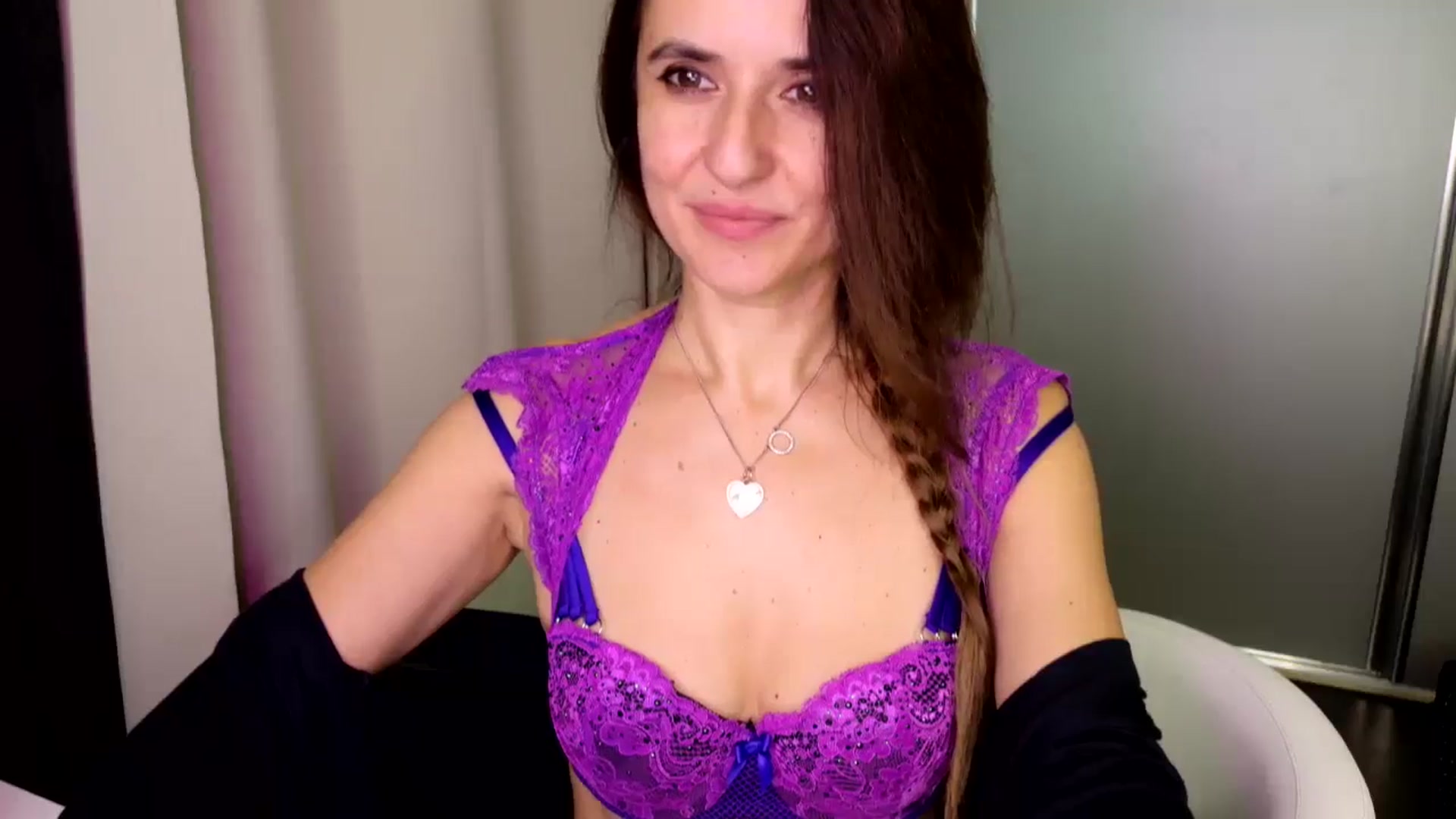 Gallery image thumbnail from DANIELLE's myfreecams stream on, 11/30/2024, 03:59 image 18 of 20