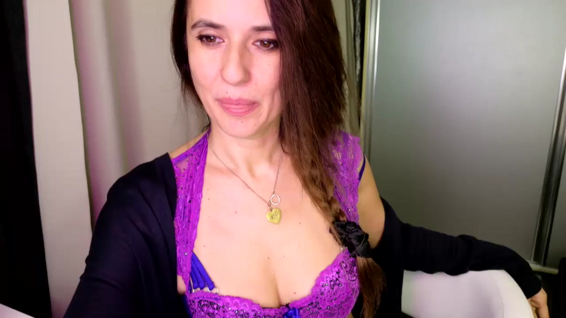 Gallery image thumbnail from DANIELLE's myfreecams stream on, 11/30/2024, 03:59 image 1 of 20