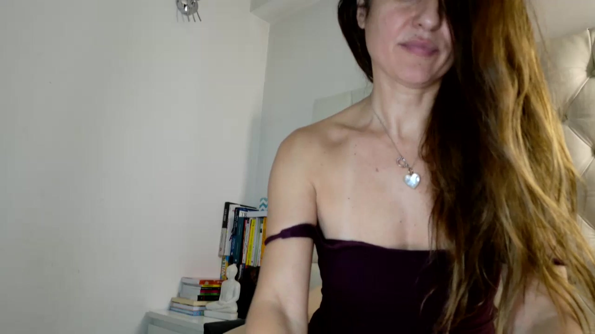Gallery image thumbnail from DANIELLE's myfreecams stream on, 12/03/2024, 09:35 image 14 of 20