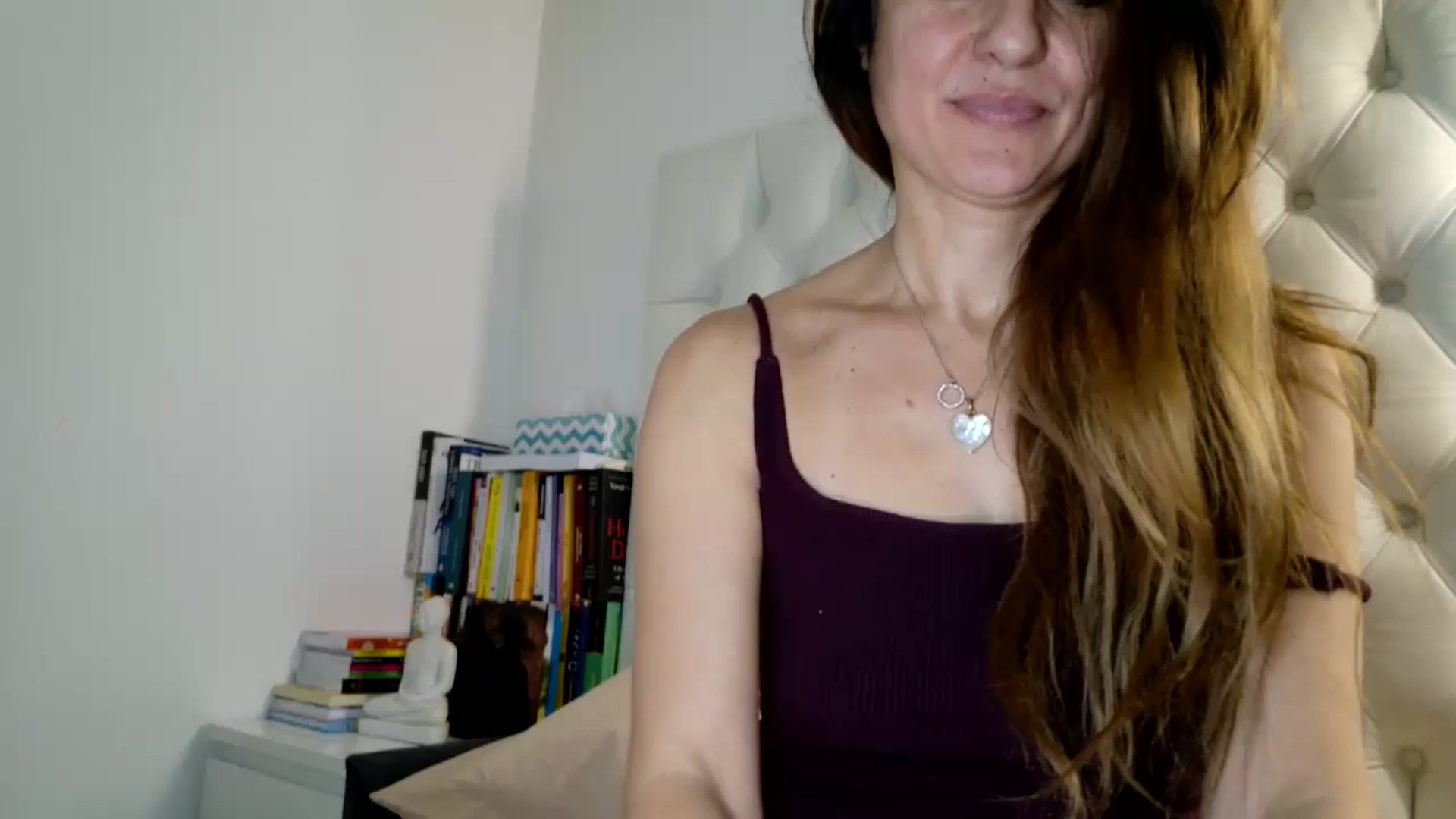 Gallery image thumbnail from DANIELLE's myfreecams stream on, 12/03/2024, 09:35 image 4 of 20