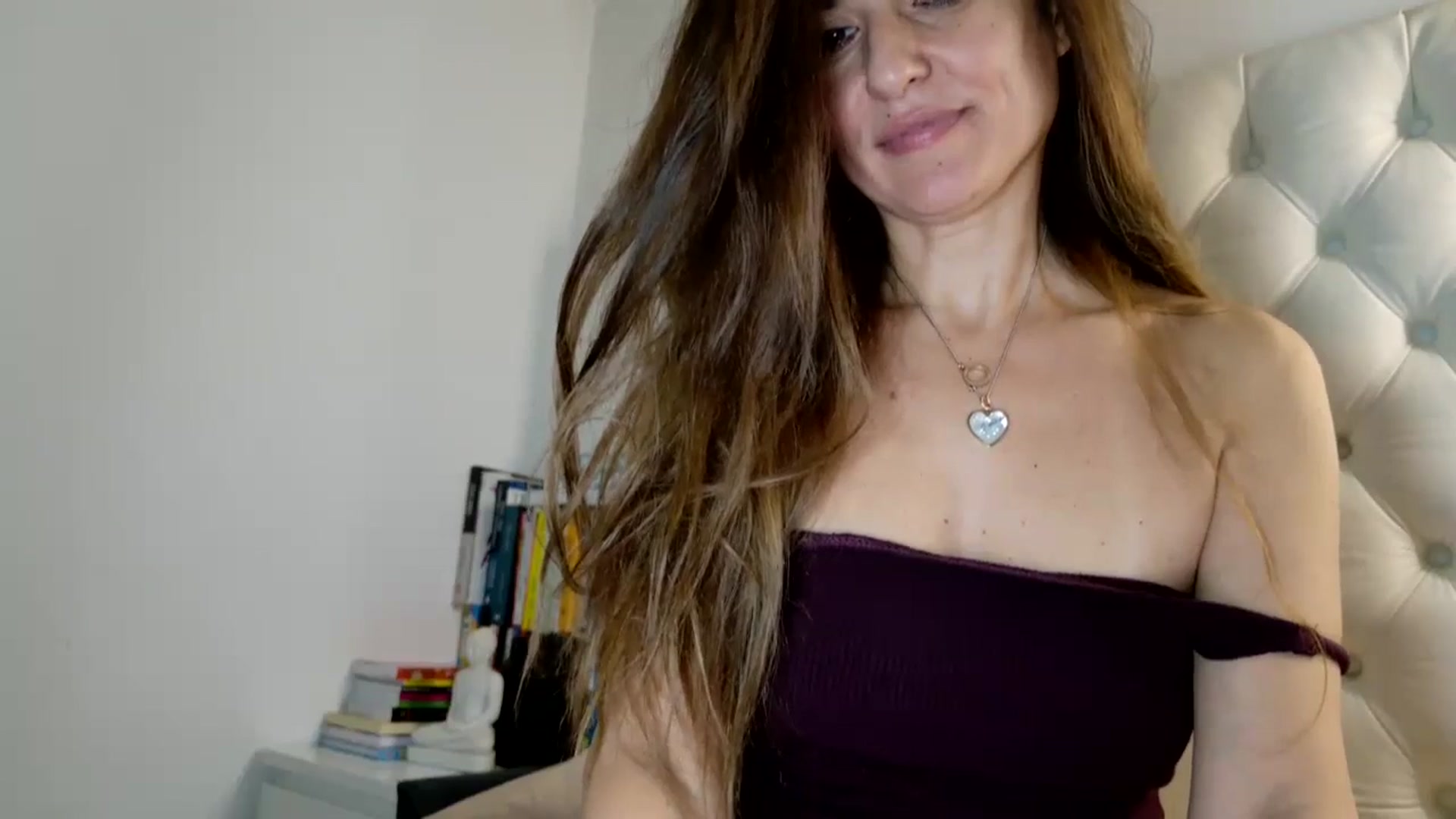 Gallery image thumbnail from DANIELLE's myfreecams stream on, 12/03/2024, 09:35 image 12 of 20