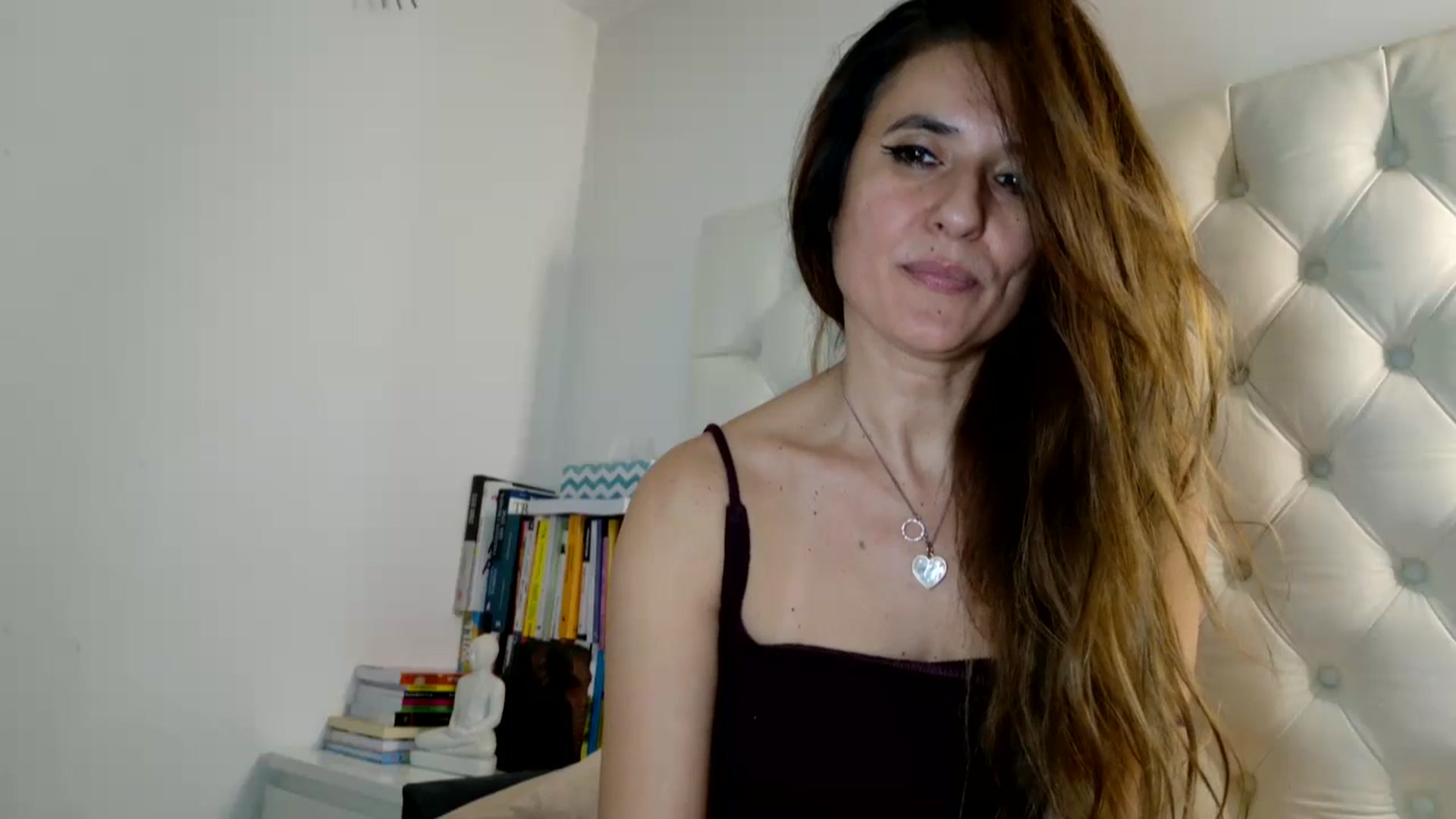 Gallery image thumbnail from DANIELLE's myfreecams stream on, 12/03/2024, 09:35 image 6 of 20