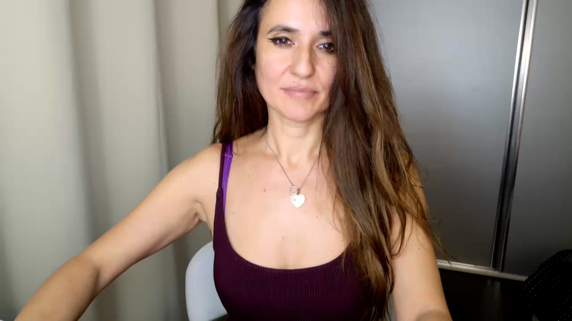 Gallery image thumbnail from DANIELLE's myfreecams stream on, 12/03/2024, 10:14 image 4 of 20
