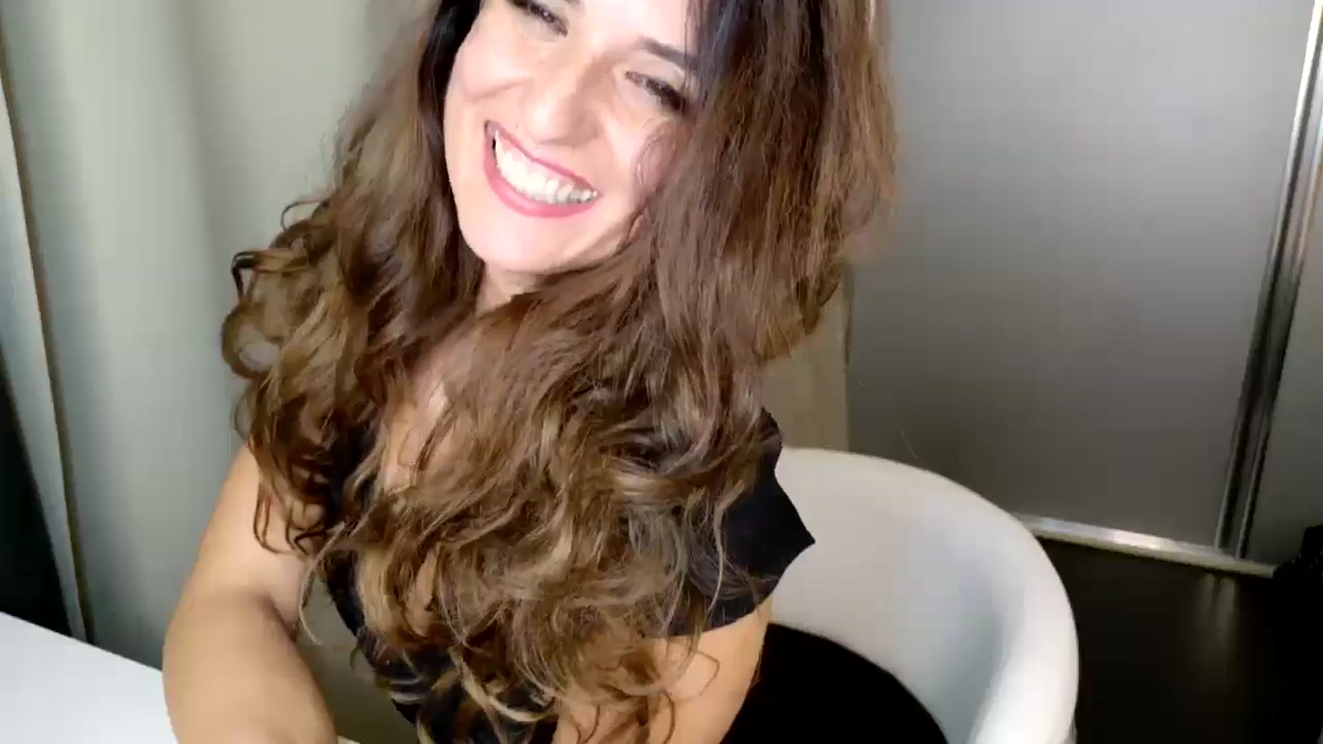 Gallery image thumbnail from DANIELLE's myfreecams stream on, 12/08/2024, 06:45 image 17 of 20