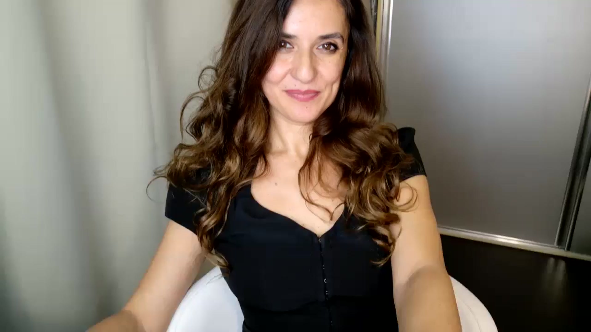 Gallery image thumbnail from DANIELLE's myfreecams stream on, 12/08/2024, 07:57 image 5 of 20