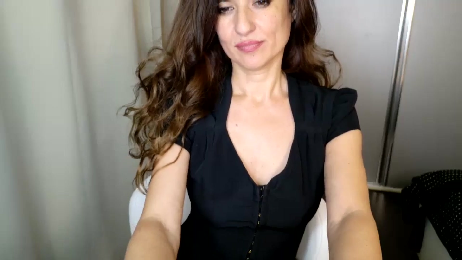 Gallery image thumbnail from DANIELLE's myfreecams stream on, 12/08/2024, 07:57 image 20 of 20
